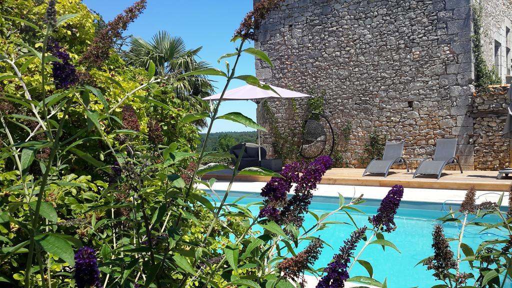 Le Grand Cedre Bed and Breakfast Lolme Exterior foto